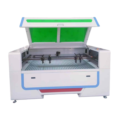 Vierköpfige 130 W 150 W CO2 Laserschneid- und Gravurmaschine für Acryl-MDF-Glas
